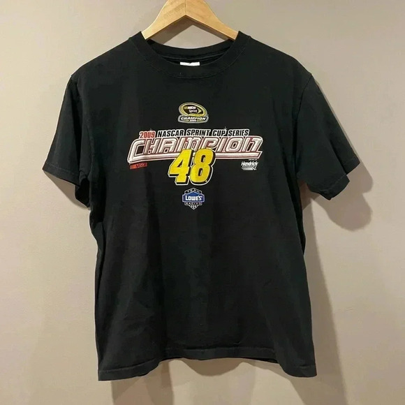 Jimmie Johnson Lowes  NASCAR T-Shirt - Picture 1 of 8
